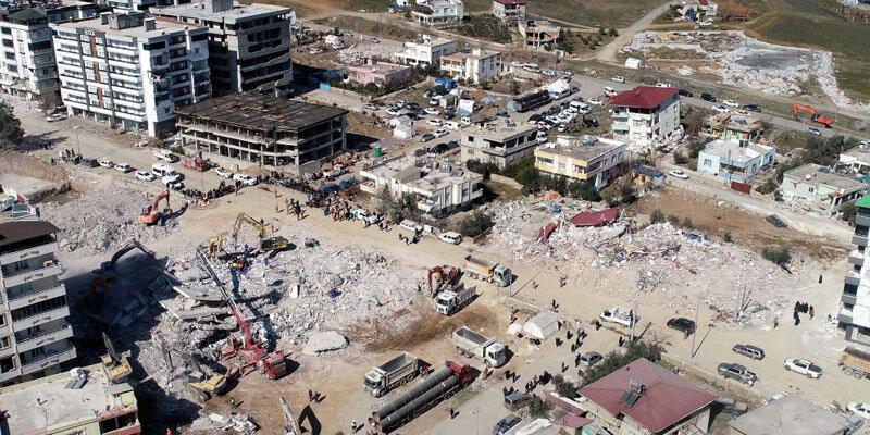 İzmir de deprem mi oldu Son dakika İzmir de hissedilen deprem 27