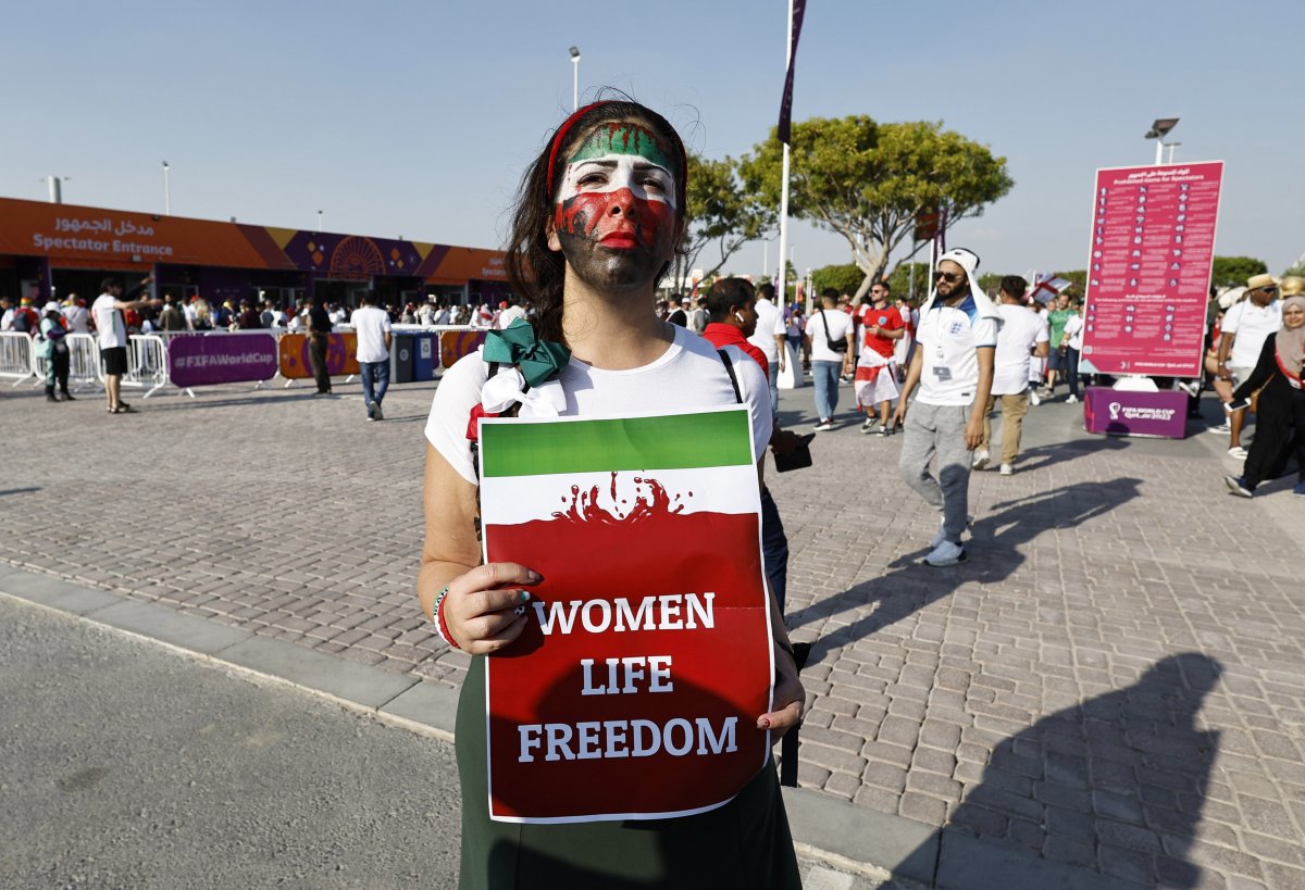 İran Milli Futbol Takımı ulusal marşa eşlik etmedi #6