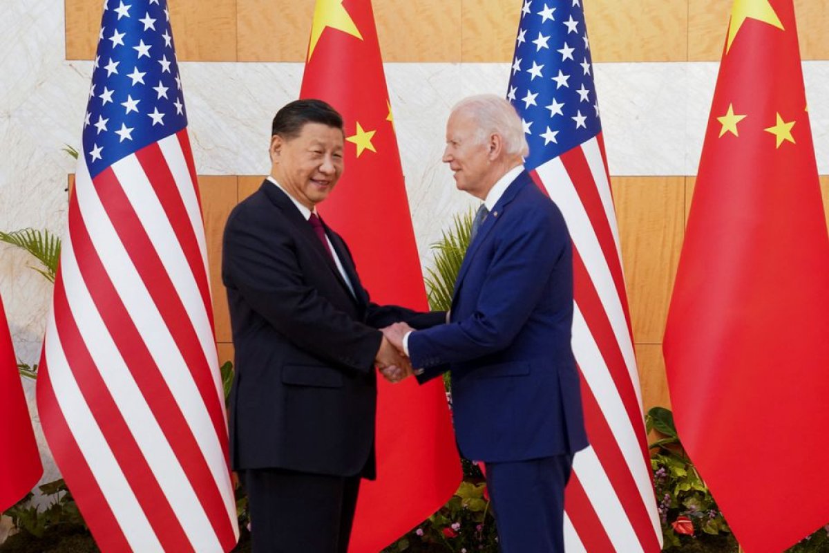 Joe Biden ile Xi Jinping, ilk kez yüz yüze görüştü #2