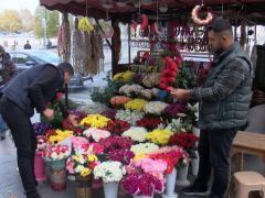 Taksim bombacısının gül aldığı çiçekçi: Para üstünü kabul etmedi