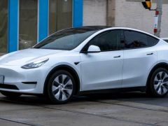 Tesla, Model 3’ü yine tasarlayacak