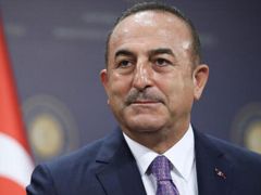 Bakan Çavuşoğlu, Fransız mevkidaşıyla görüştü