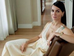 Birce Akalay’dan iki yeni proje