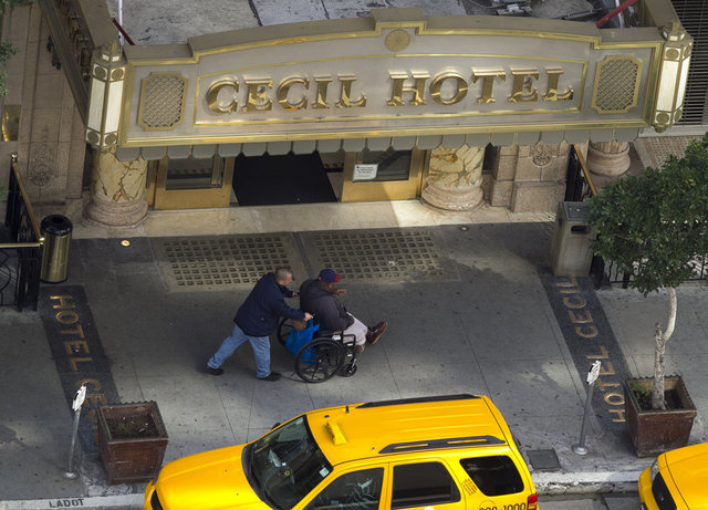 Dünyanın en kötü şöhretli oteli: Cecil Hotel Entrika ve cinayetlerle dolu kötü şöhretli Cecil Hotel'in hikayesi...