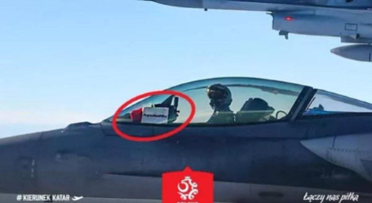 Füze krizi sonrası Polonya, Dünya Kupası na F-16 eşliğinde gitti #1