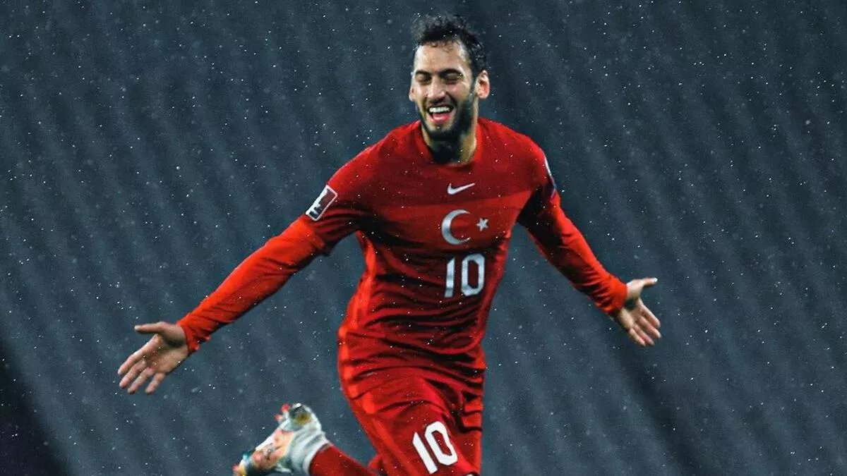 Hakan Çalhanoğlu ndan Arda Güler açıklaması #2