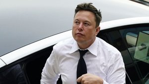 Musk sordu: İstifa etmeli miyim?