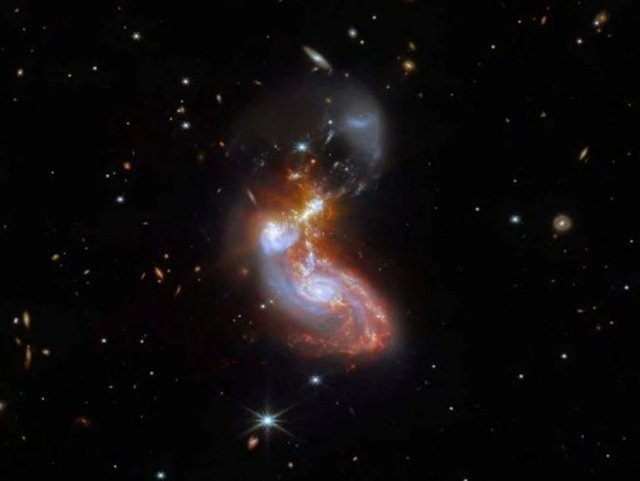 NASA'nın 2022 yılında paylaştığı en etkileyici uzay fotoğrafları göz kamaştırdı!