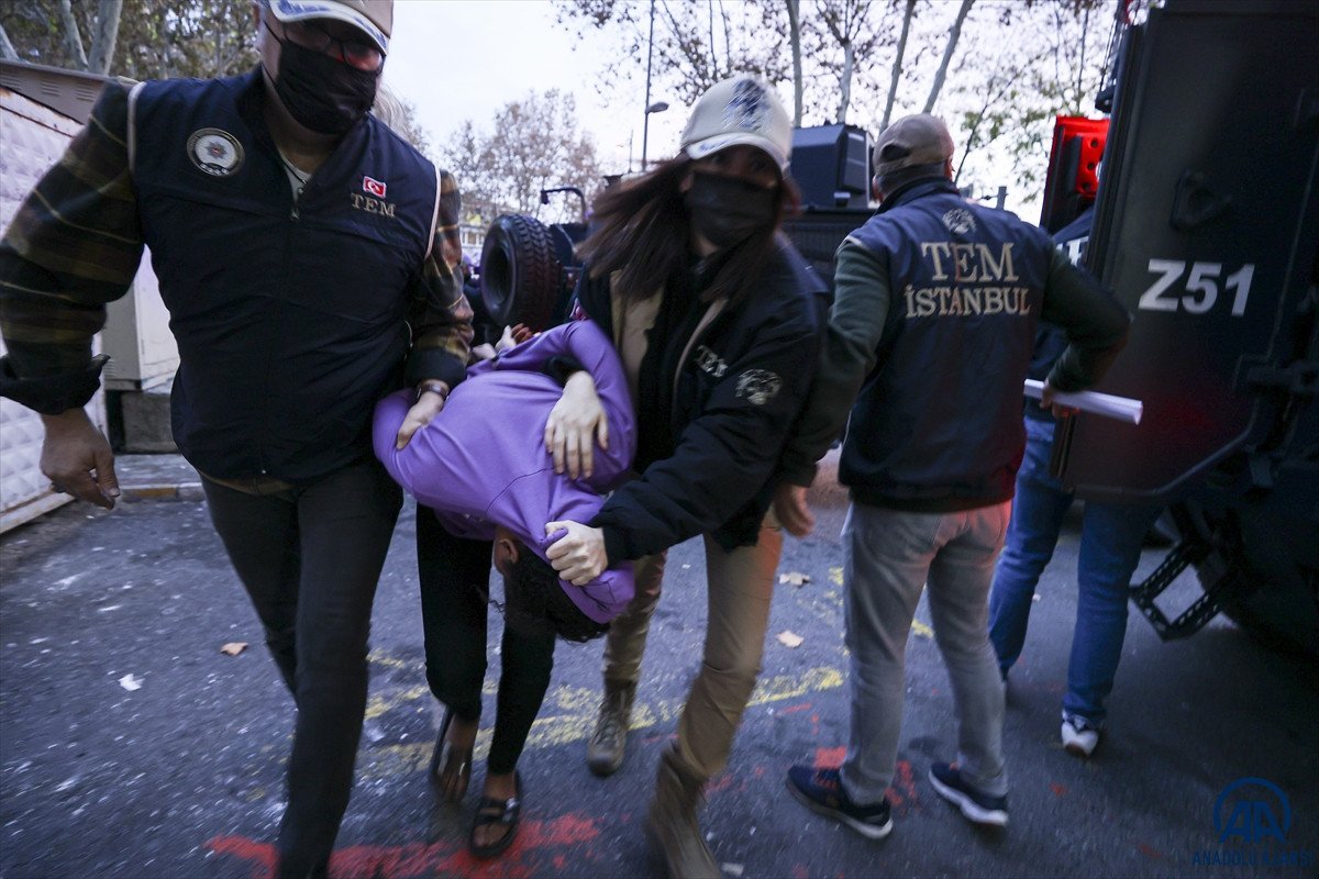 Taksim saldırganını örgüte sokan sevgilisinin fotoğrafı ortaya çıktı #2