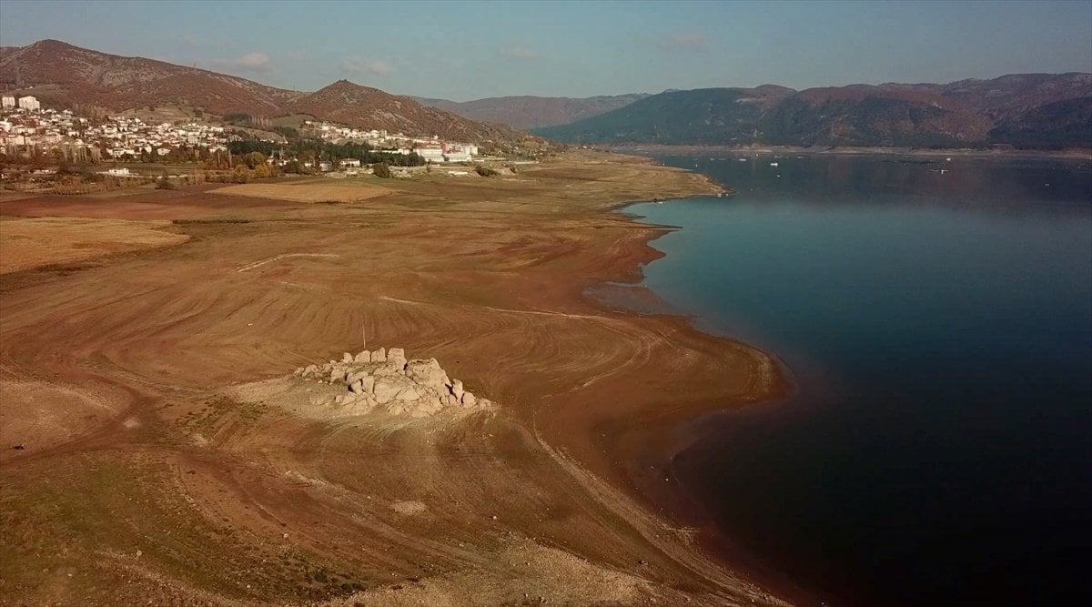 Tokat Almus Baraj Gölü nde su, yüzde 28,8 seviyesine geriledi #1