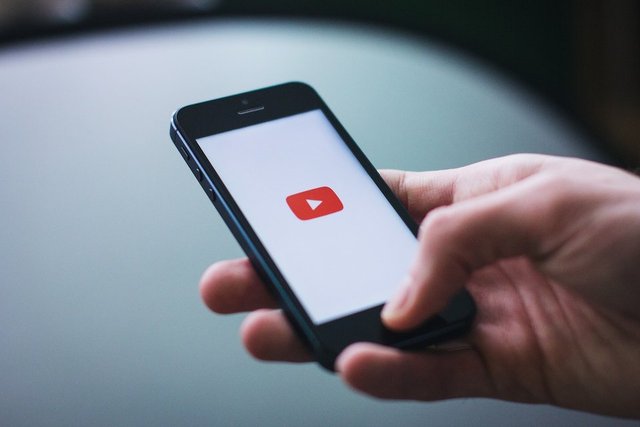 Youtube kötü yorum yapan kullanıcıları uyaracak