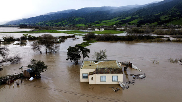 20 günde 400'ü aşkın toprak kayması yaşandı: California'da 8 milyon kişinin yaşadığı bölgede risk sürüyor!