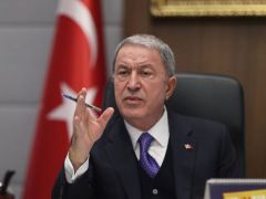 Bakan Akar, Ukraynalı mevkidaşı ile görüştü