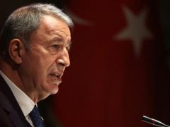 Bakan Akar, Ukraynalı mevkidaşıyla görüştü