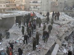 Halep’te 5 katlı bina çöktü: 11 şahıs can verdi