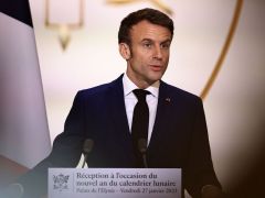 Macron’dan Rusya iletiyi