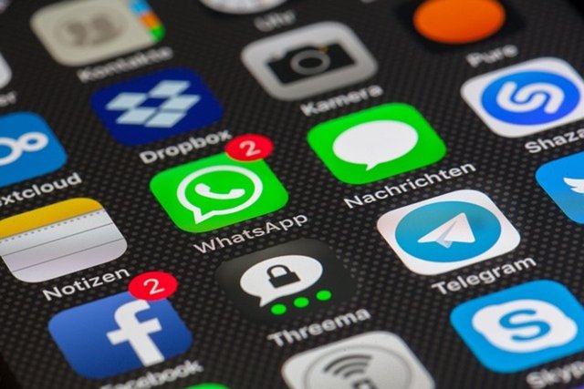 Whatsapp'ta yenilikler: 32 kişiye kadar görüntülü arama yapılabilecek