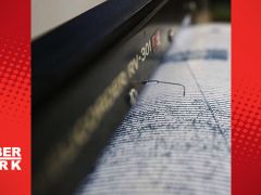 Çin-Tacikistan sınırında 7,2 büyüklüğünde deprem