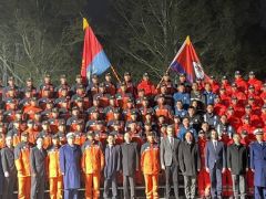 Çinli arama kurtarma ekipleri ülkelerine döndü