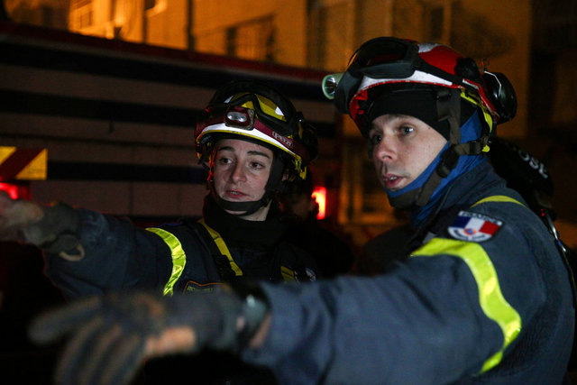 Birçok ülke arama kurtarma ekiplerini Türkiye'ye yönlendirmeyi sürdürüyor
