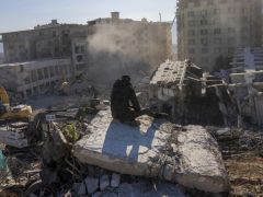 Hollanda depremzedeler için 89 milyon euro toplandı