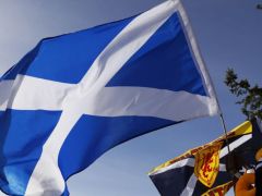 İskoç Ulusal Partisi liderliği için 3 aday yarışacak