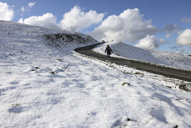 20 milyondan fazla kişiye uyarı! California'da etkili olan şiddetli yağış ve kar fırtınası hayatı olumsuz etkiliyor