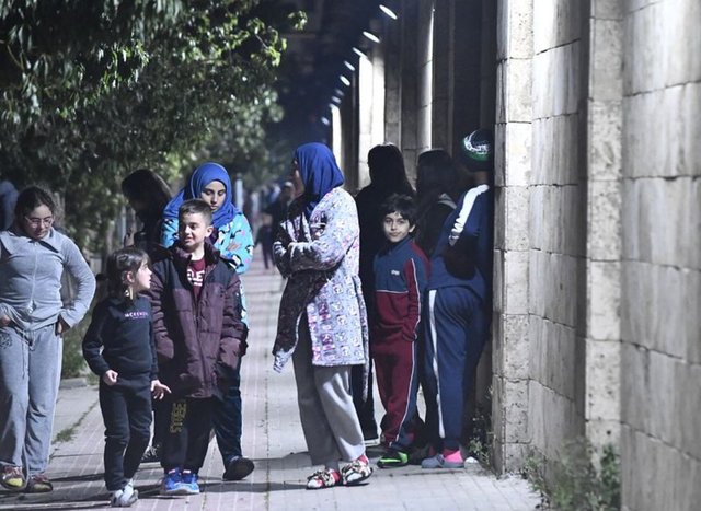 Son dakika: Hatay'daki yeni depremler sonrası Orta Doğu ve Kuzey Afrika da sallandı!