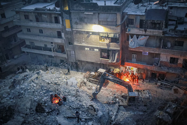 Türkiye'yi sarsan depremler Suriye'yi de etkiledi: Can kaybı artıyor