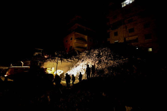 Türkiye'yi sarsan depremler Suriye'yi de etkiledi: Can kaybı artıyor