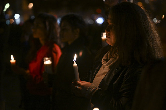 Depremde hayatını kaybedenler için Washington'da anma etkinliği düzenlendi