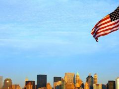 ABD’de gündem silahlı şiddet: Bayraklar yarıya indi