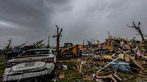ABD'yi hortum vurdu, olağanüstü hal ilan edildi: 26 ölü