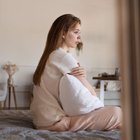 NEDEN BAZI İNSANLAR STRESLİYKEN SALLANIR?