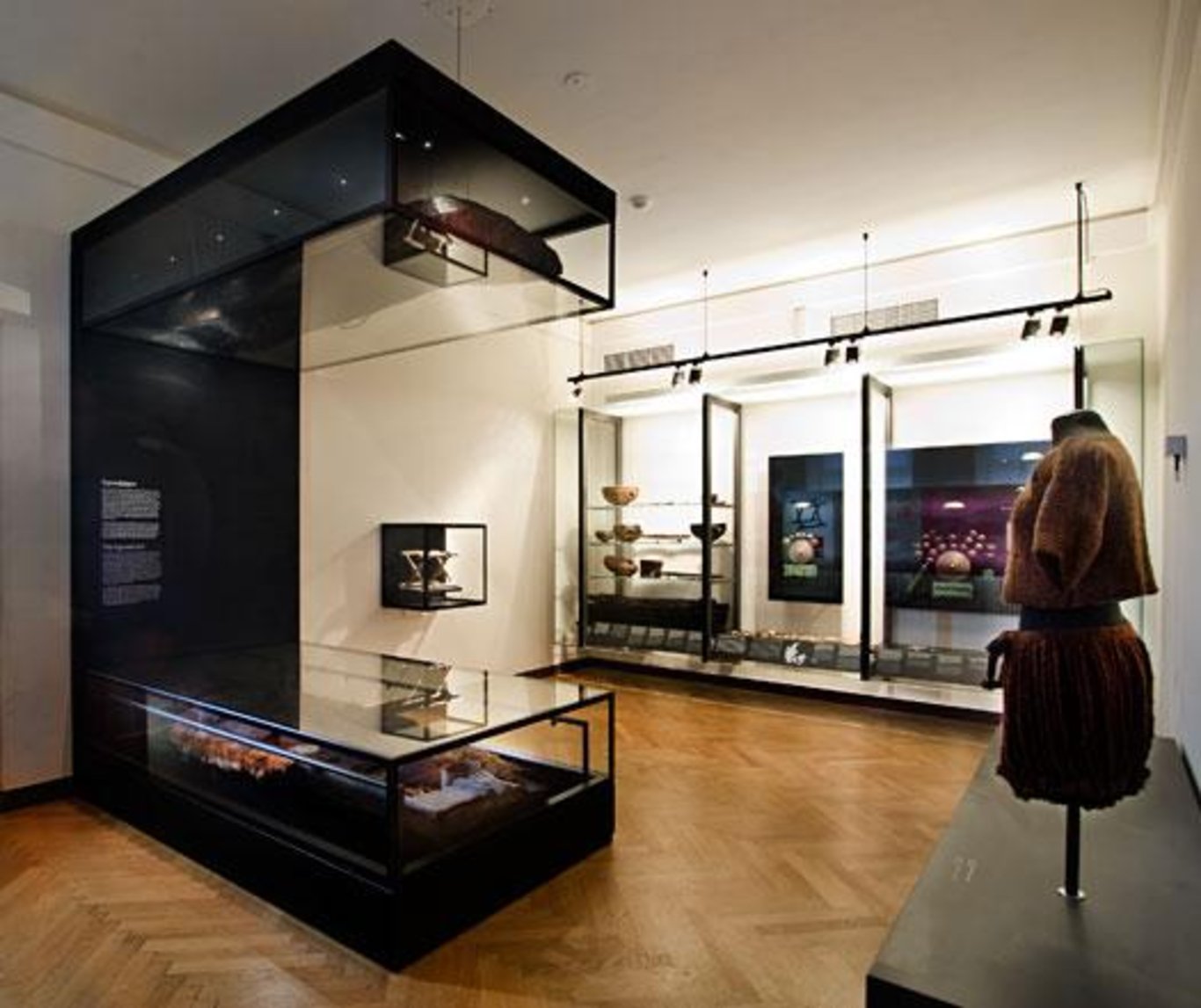 Modada Tunç Çağı'na mı döndük? Tunç Çağı ve günümüz kıyafetleri arasındaki şaşırtıcı benzerlik