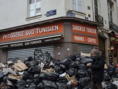 Grevlerin 8. haftası: Paris’te çöp krizi!