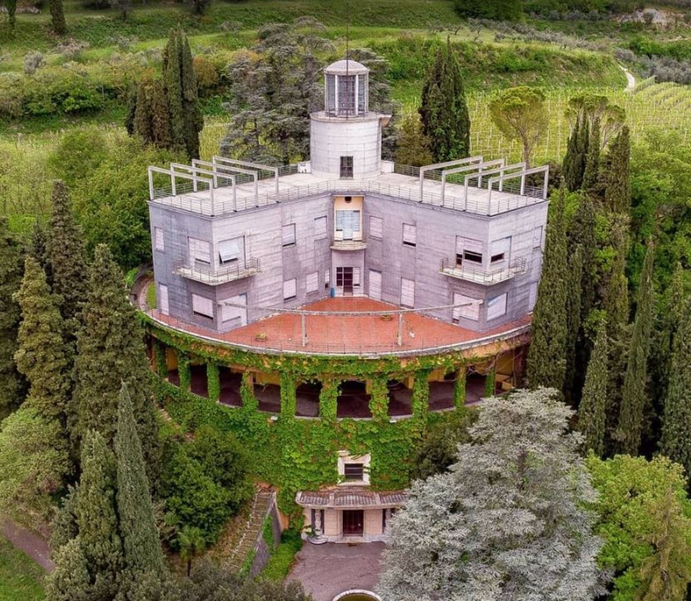 Dünyada insanların yaşadığı en garip 10 yer! İnsanların yaşadığı en tuhaf yerler