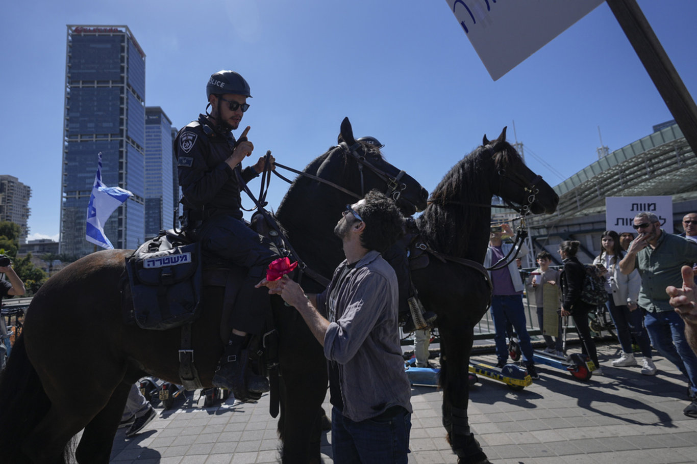 İsrail’de Netanyahu hükümetine karşı 'sivil itaatsizlik günü' gösterileri başladı