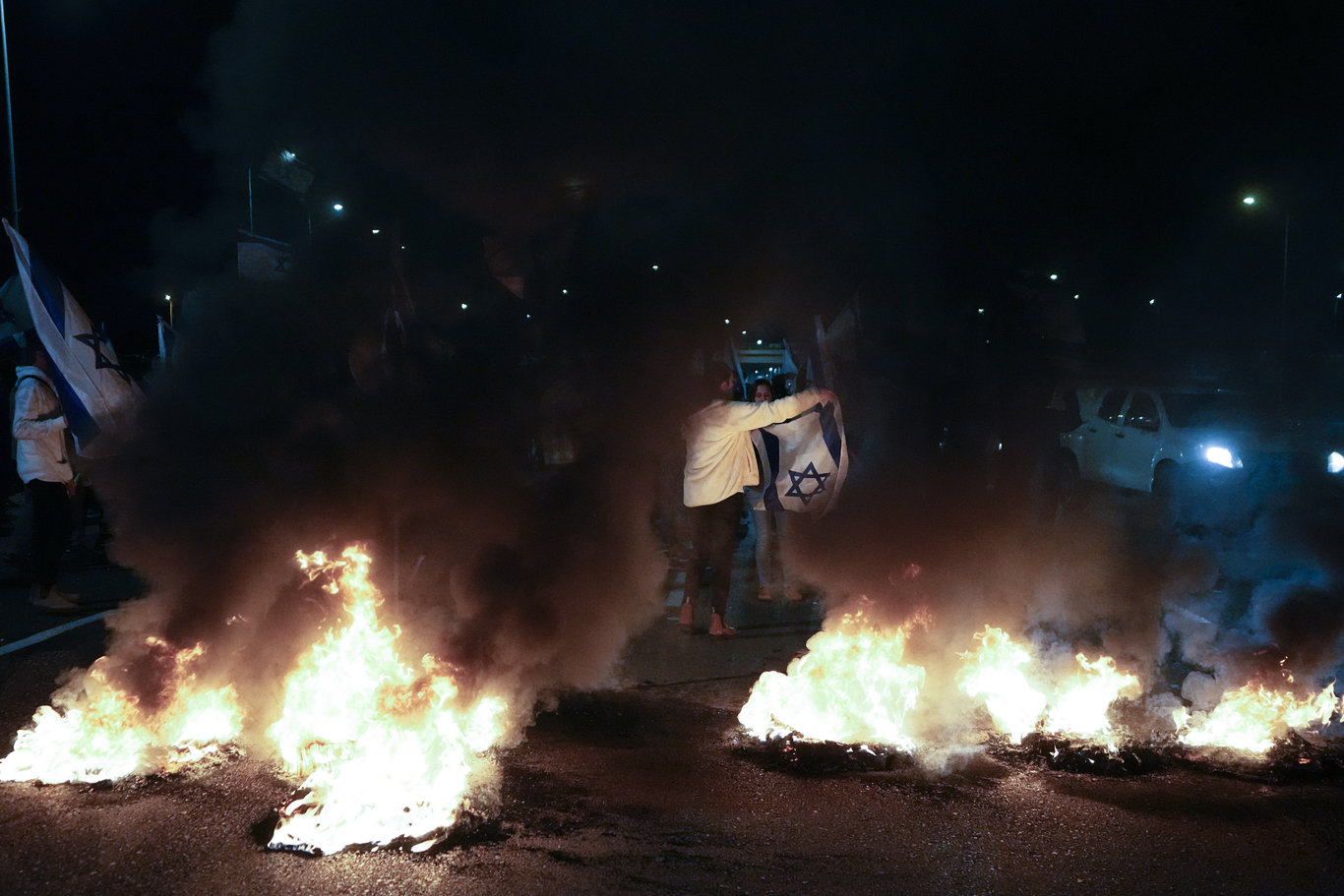 İsrail'de tansiyon düşmüyor!