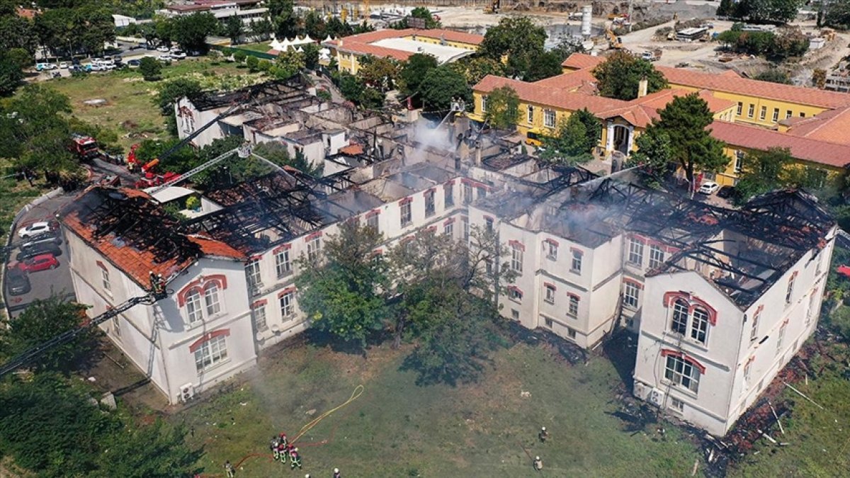 İstanbul da Balıklı Rum Hastanesi nde çıkan yangına takipsizlik  #3