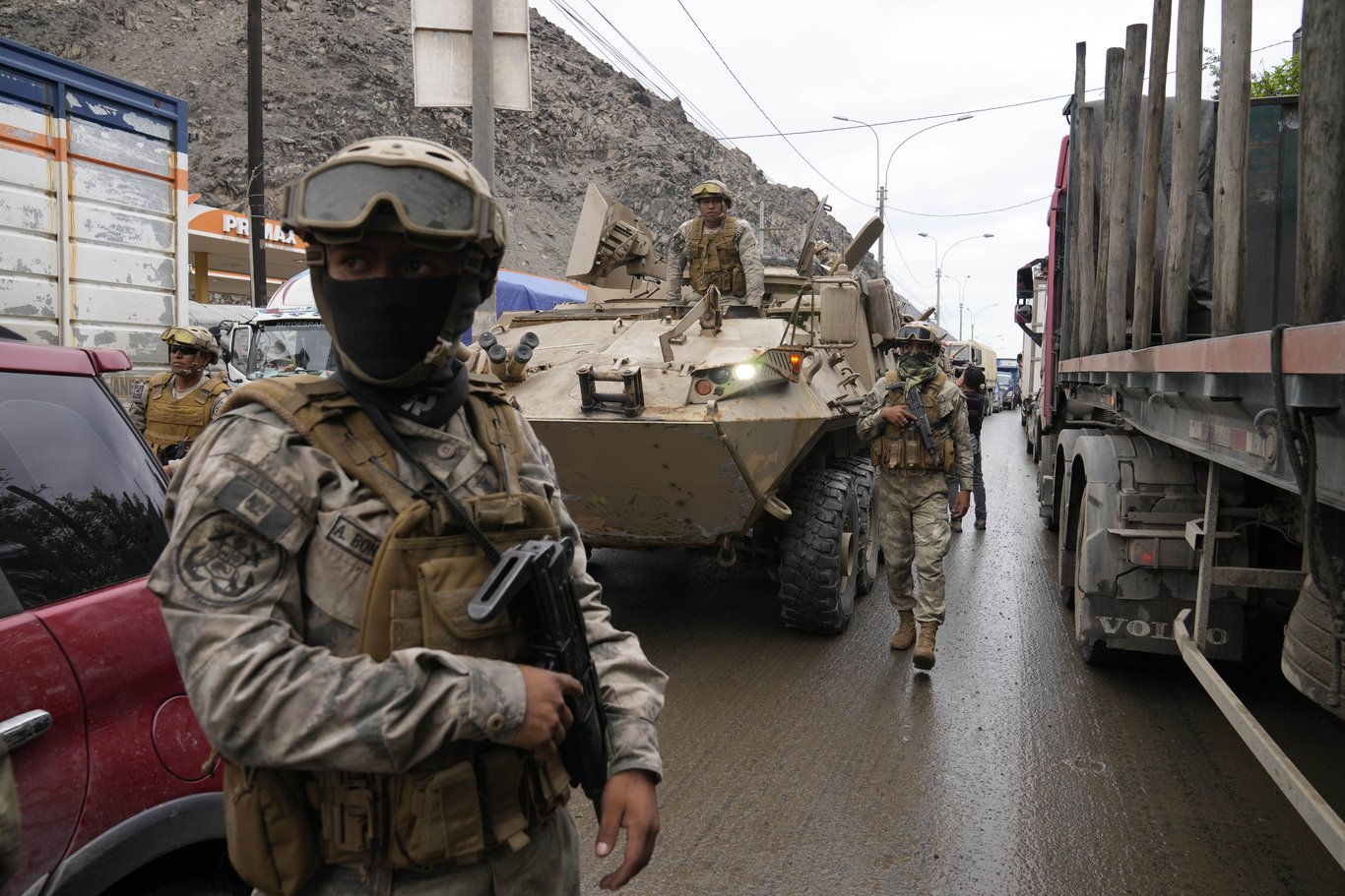 Peru'da Yaku Kasırgası sele ve yüzlerce yıkıma neden oldu: 65 kişi hayatını kaybetti