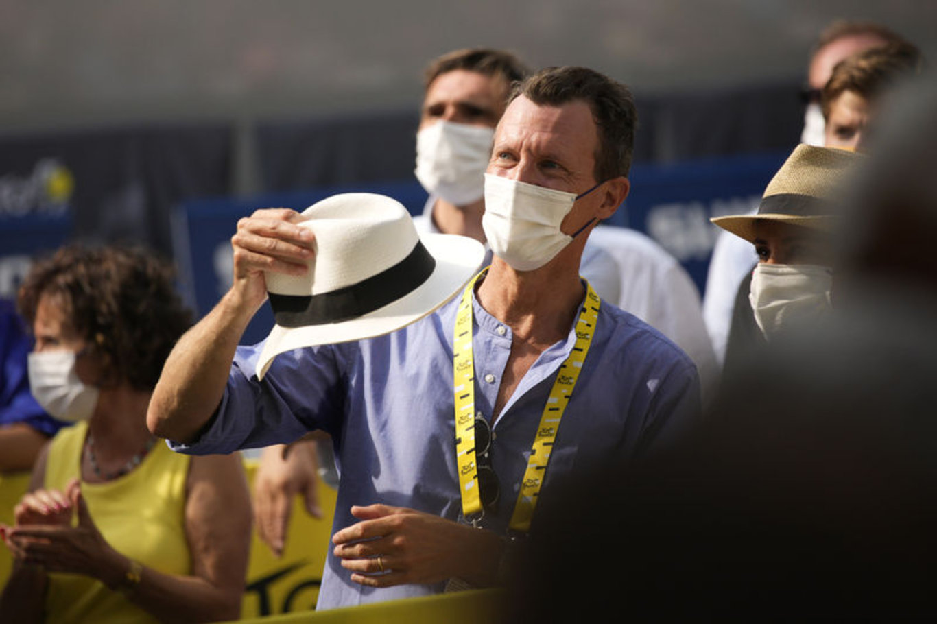 Kraliçe unvanlarını almıştı: Prensi Joachim Danimarka’yı terk ediyor