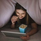 İNGİLİZCE'NİZİ GELİŞTİRECEK 7 DİZİ