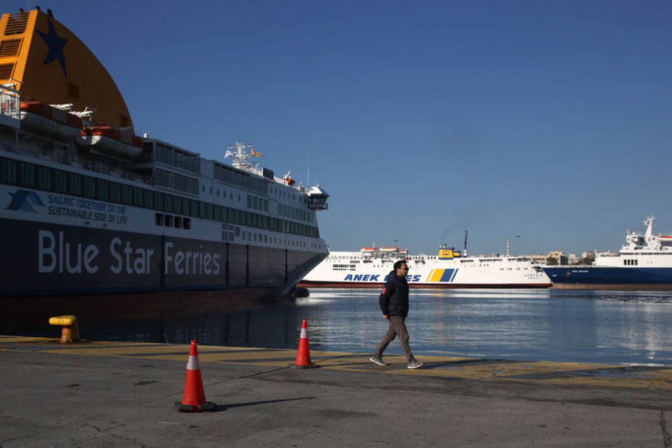 Ölümcül tren kazasının ardından Yunanistan'da grev kararı alındı