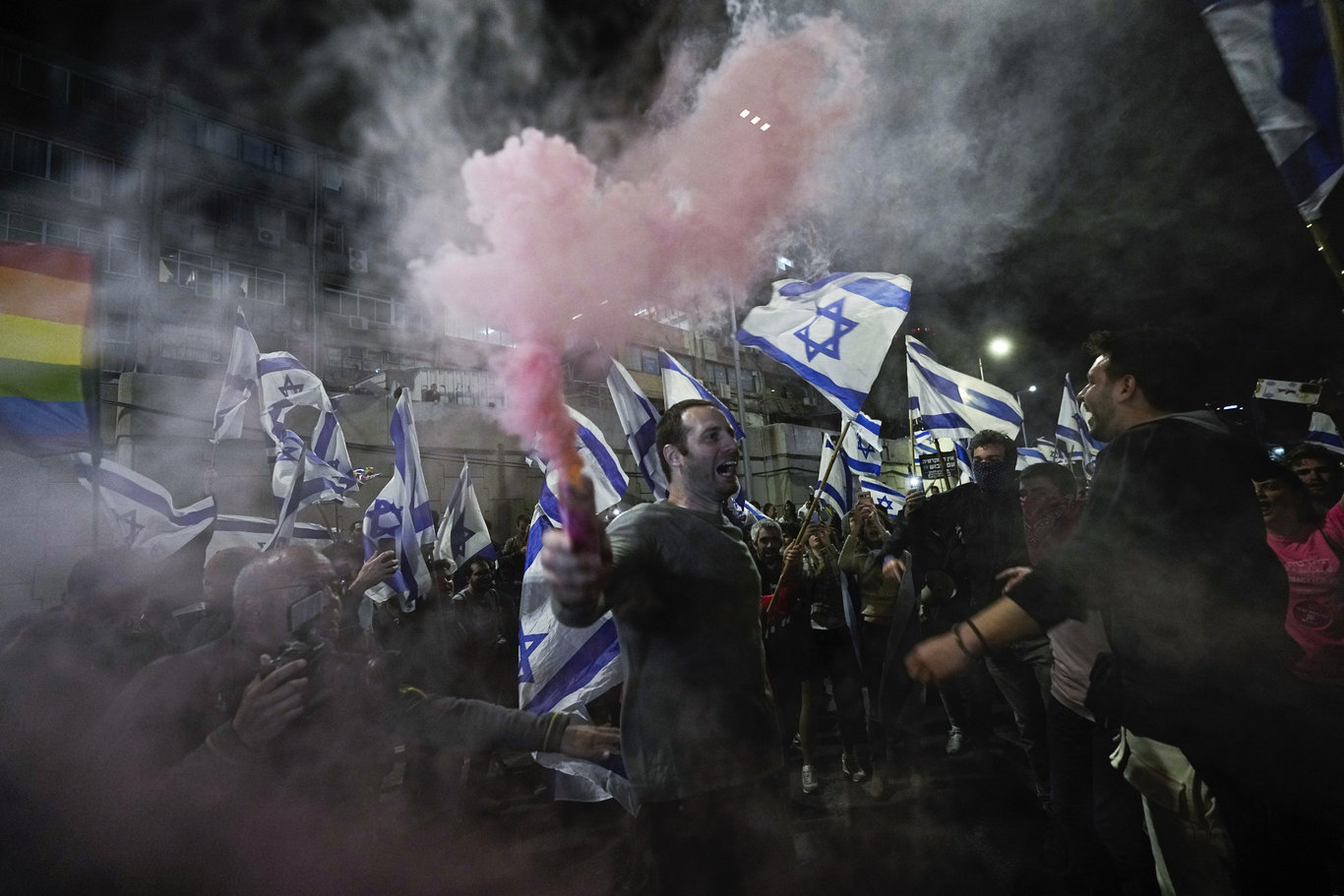 İsrail'de protestolar sürüyor! Netanyahu: Anarşiye izin vermeyeceğiz