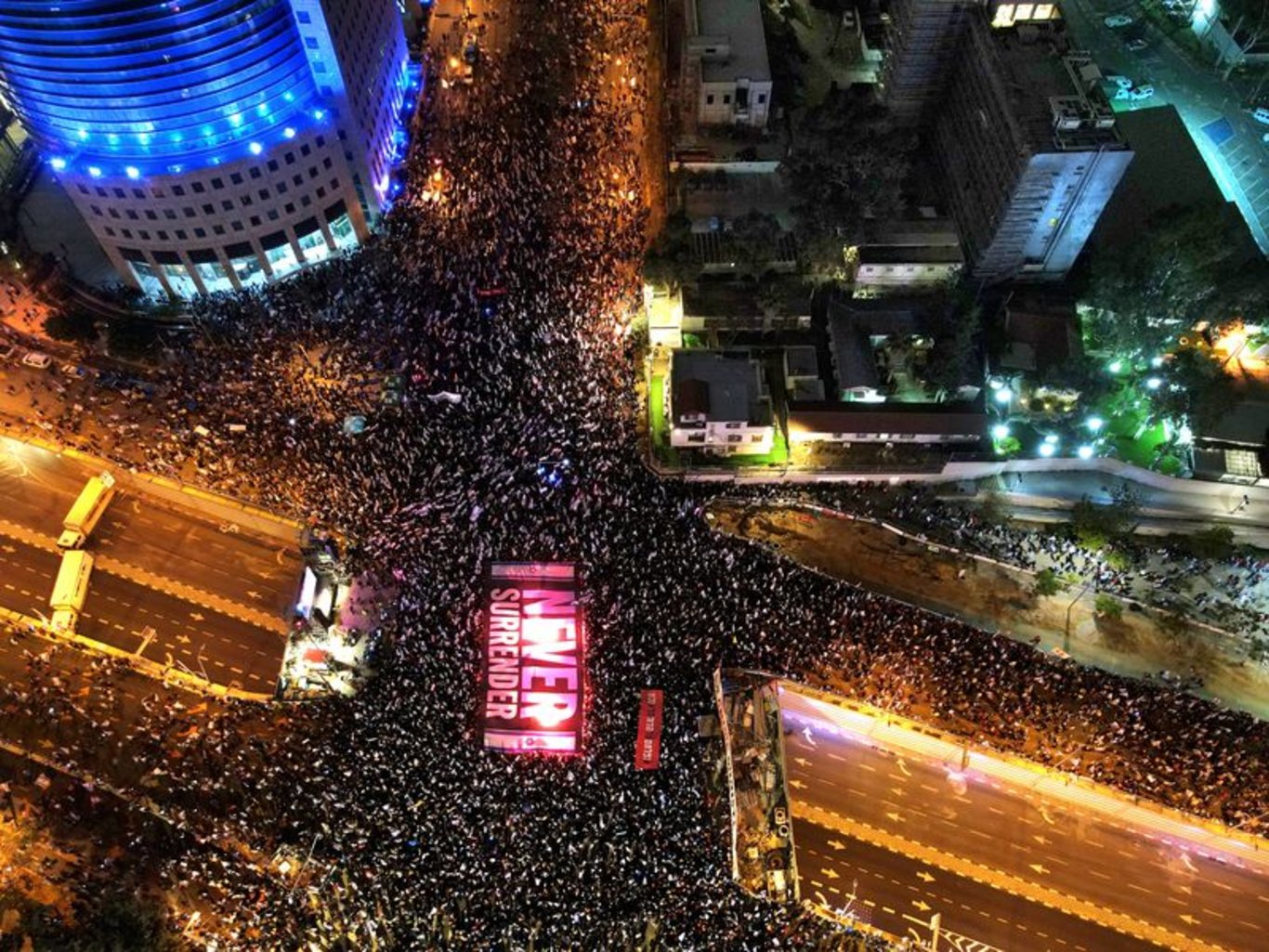 İsrail'de protestolar sürüyor! Netanyahu: Anarşiye izin vermeyeceğiz