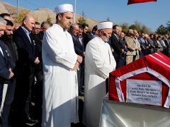 Şehit Fethi Sekin’in babası son yolculuğuna uğurlandı