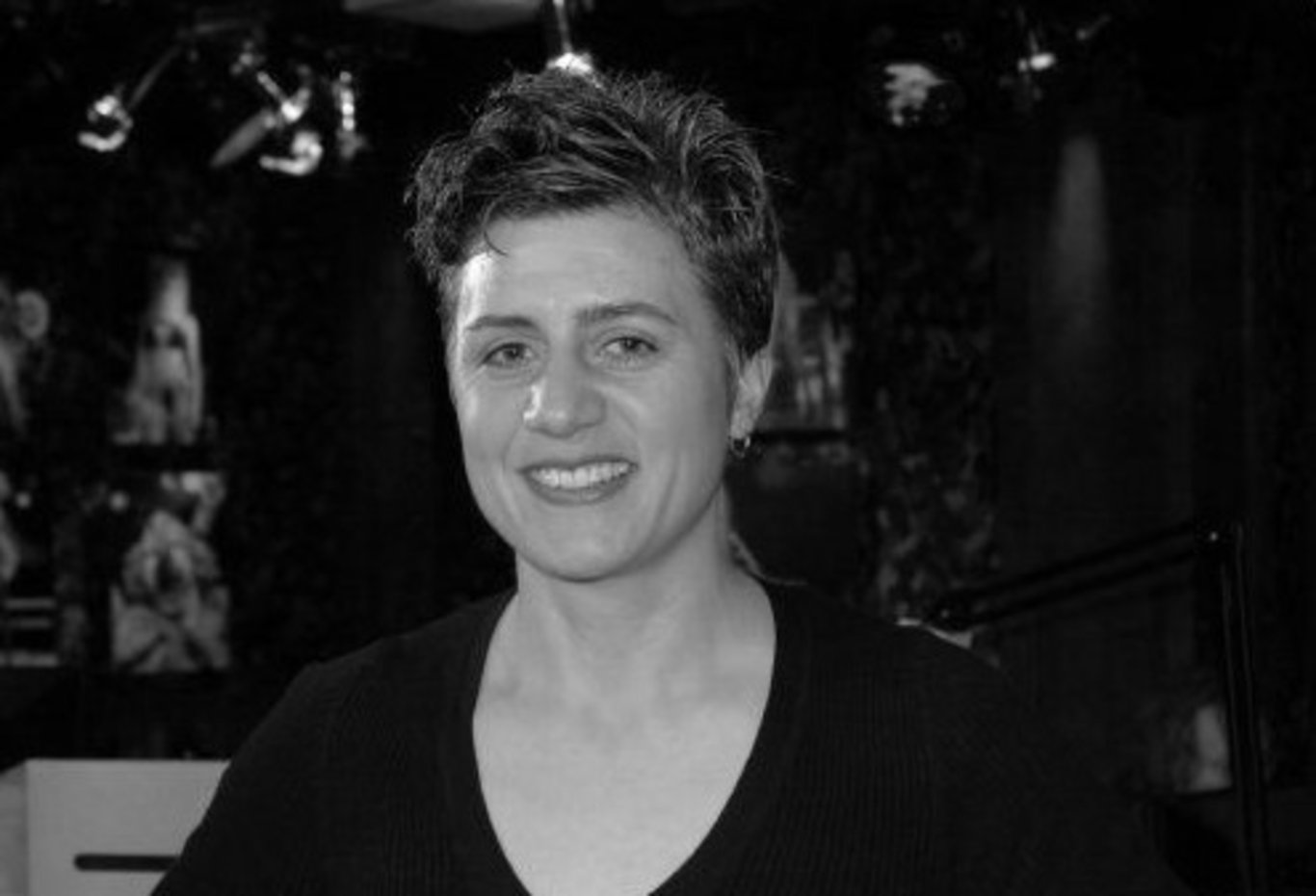 18 ay boyunca erkek gibi davranan yazar Norah Vincent'in intiharla biten ilginç deneyimi