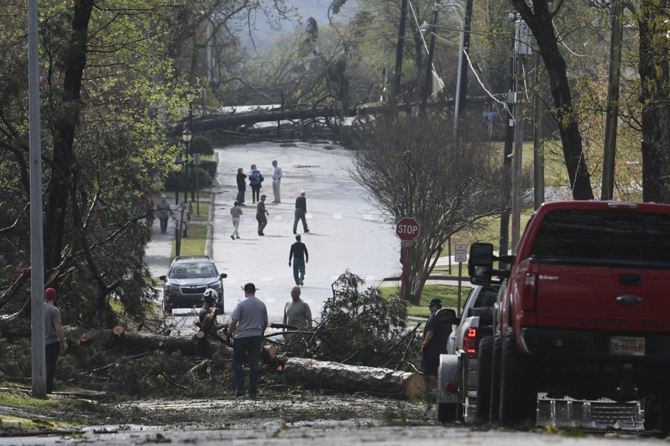 ABD'de hortum faciası: 4 kişi hayatını kaybetti