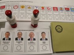 ABD’de oy verme işlemi bugün başlıyor